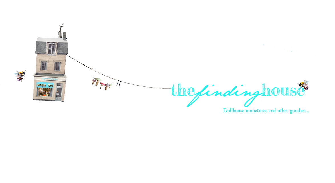 WIX HEADERbluewritingwithbees.png