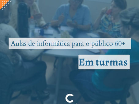 Aulas de informática para o público 50+ em turmas