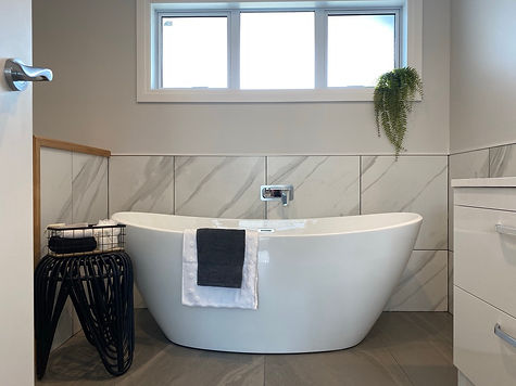Tiled bathroom freestanding bath