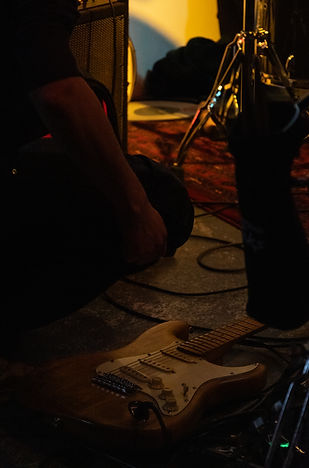 GUITAR.jpeg