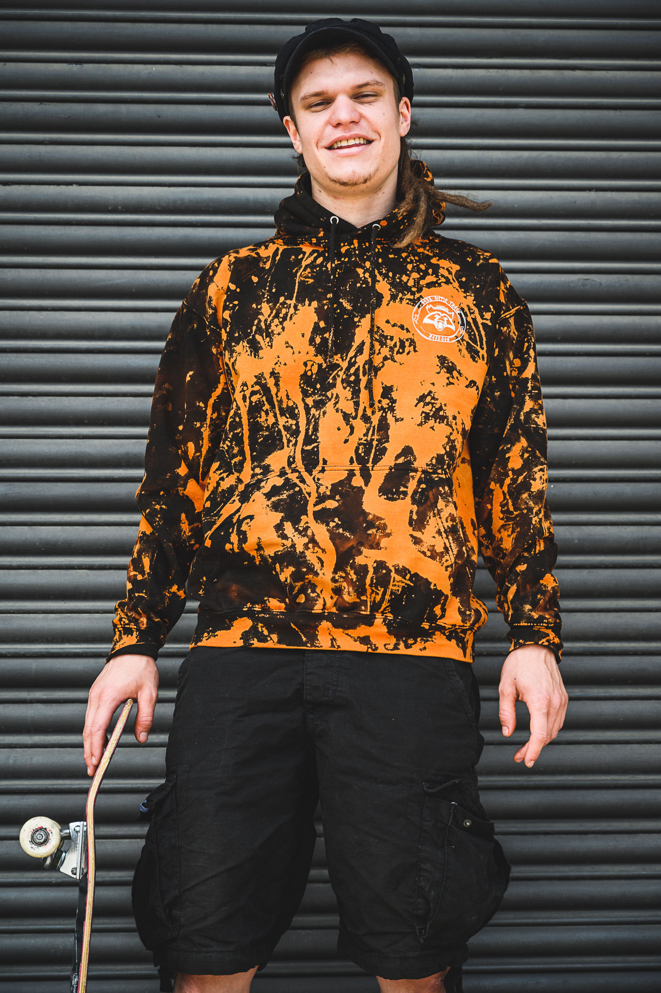 Waschbär Hoodie black / bleached