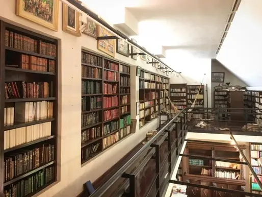Conhecimento em Comum: Bibliotecas Virtuais Gratuitas para a Pesquisa Marxista e Socialista