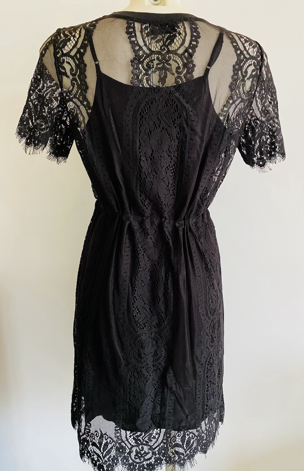 Miniature : Robe dentelle noire Molly Bracken Prenium 