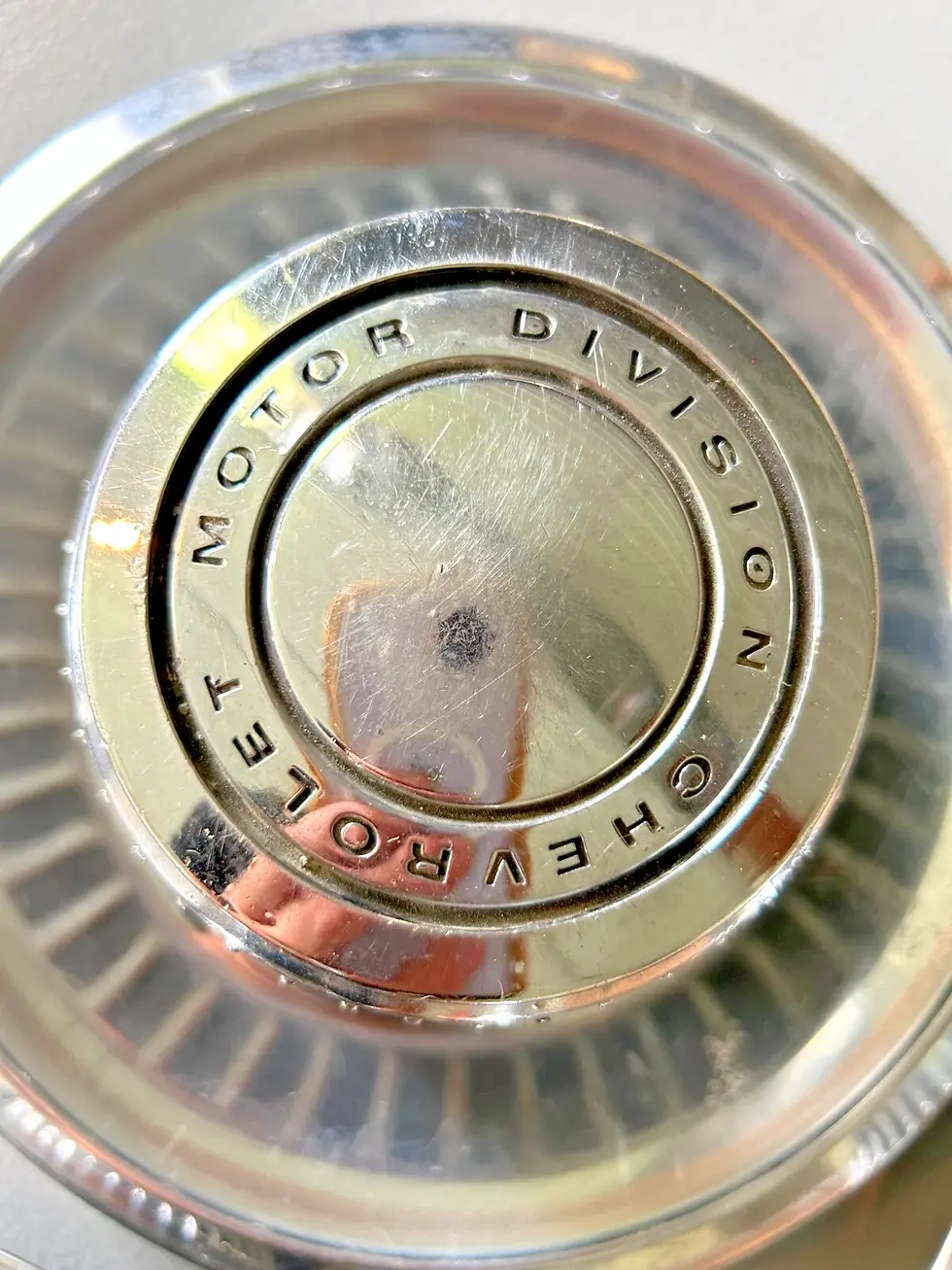 Thumbnail: Chevy Motor Division Rally Derby Caps 382580 552504 metal (4 caps)