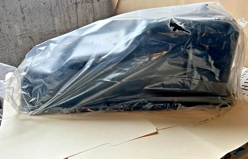 Thumbnail: GM #359937 NOS 1957-62 C2 Corv 327 SCB 6QT Trap Door Oil Pan NEW in GM Box