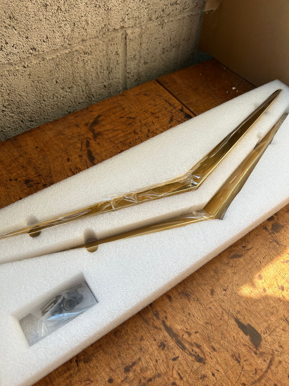 Thumbnail: 1957 Chevy Hood & Trunk Vee Set Gold NEW