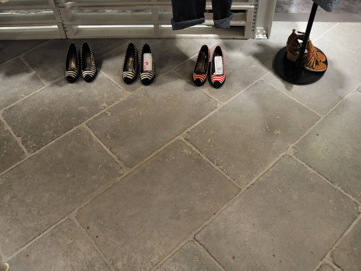 キャンフロアーシリーズ TRAVIS TRV-3 トラヴィス