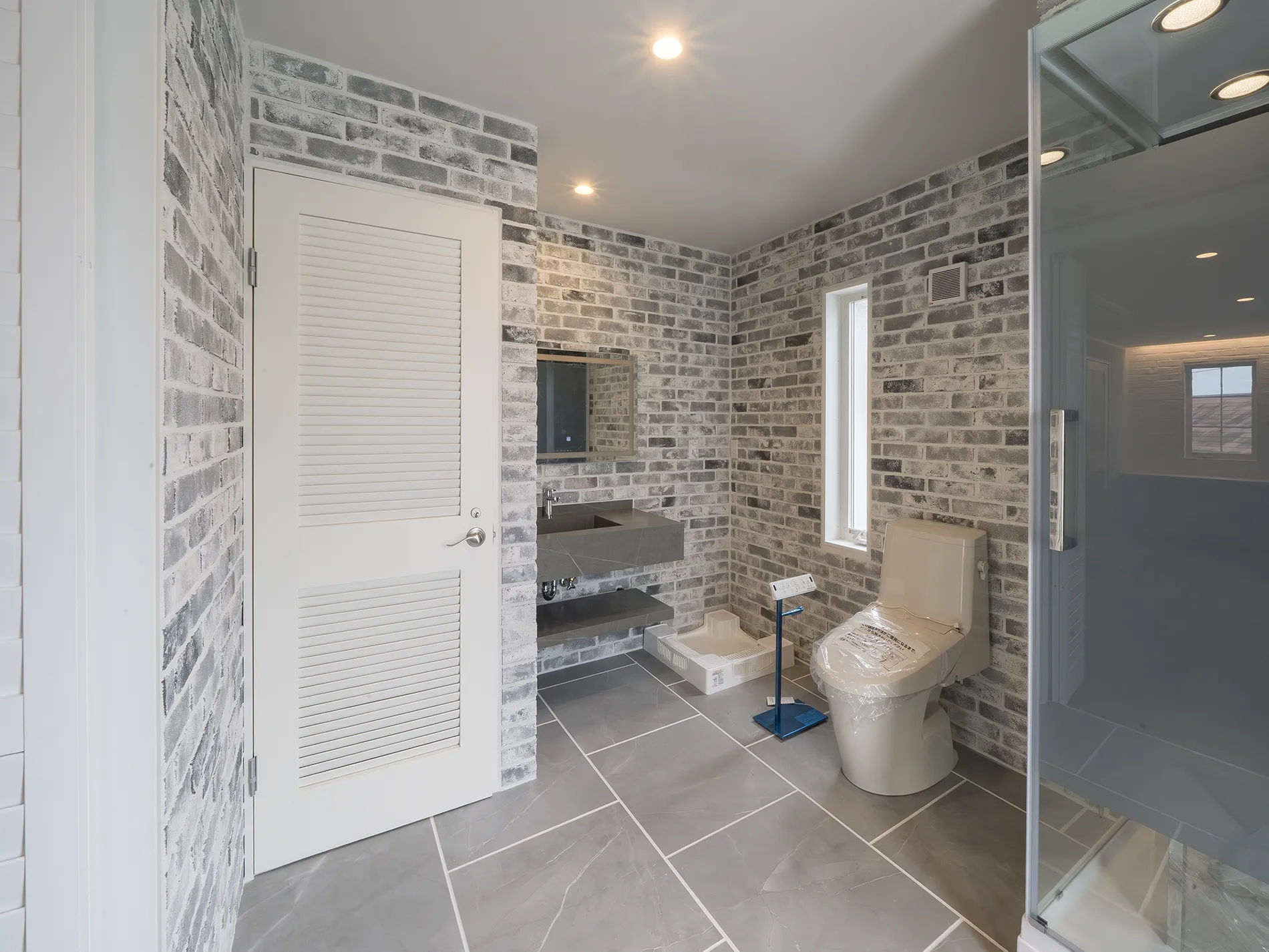 ブリックタイルを使用した住宅