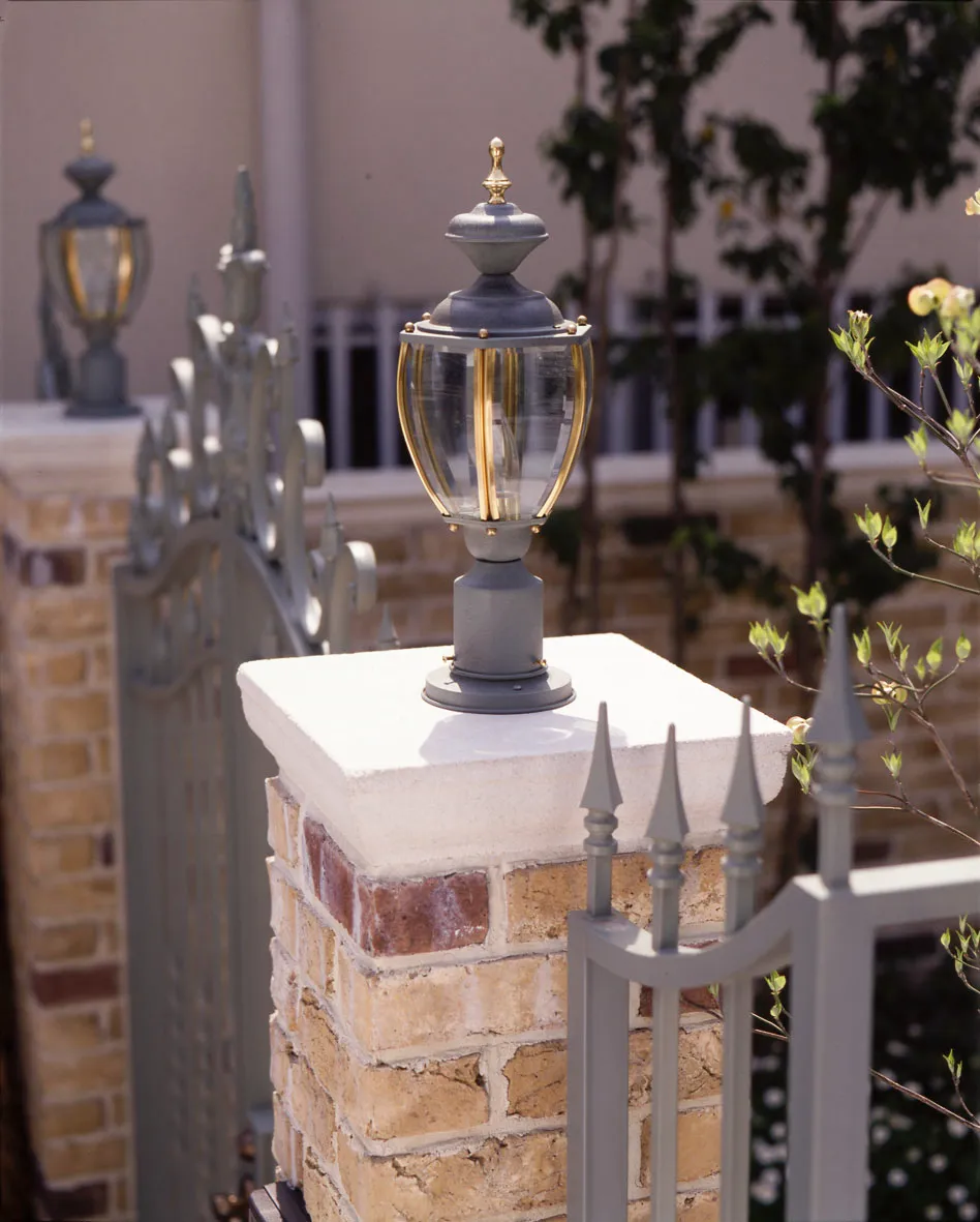 門柱 笠木を使用した事例