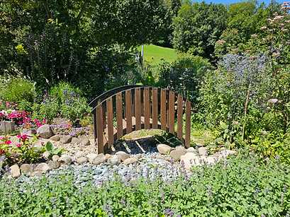 NosExpeds partage et découverte - Roka Concepts - Bus Atelier Shop itinérant, une vraie attitude camping, avec une multitude de services sur les routes. Boutique Insolite - Shop Geocaching - Impression personnalisée. Roka Concepts - NosExpeds - Roka LaPoulpe - www.rokaconcepts.ch - Yverdon-les-Bains - Orbe - Suisse