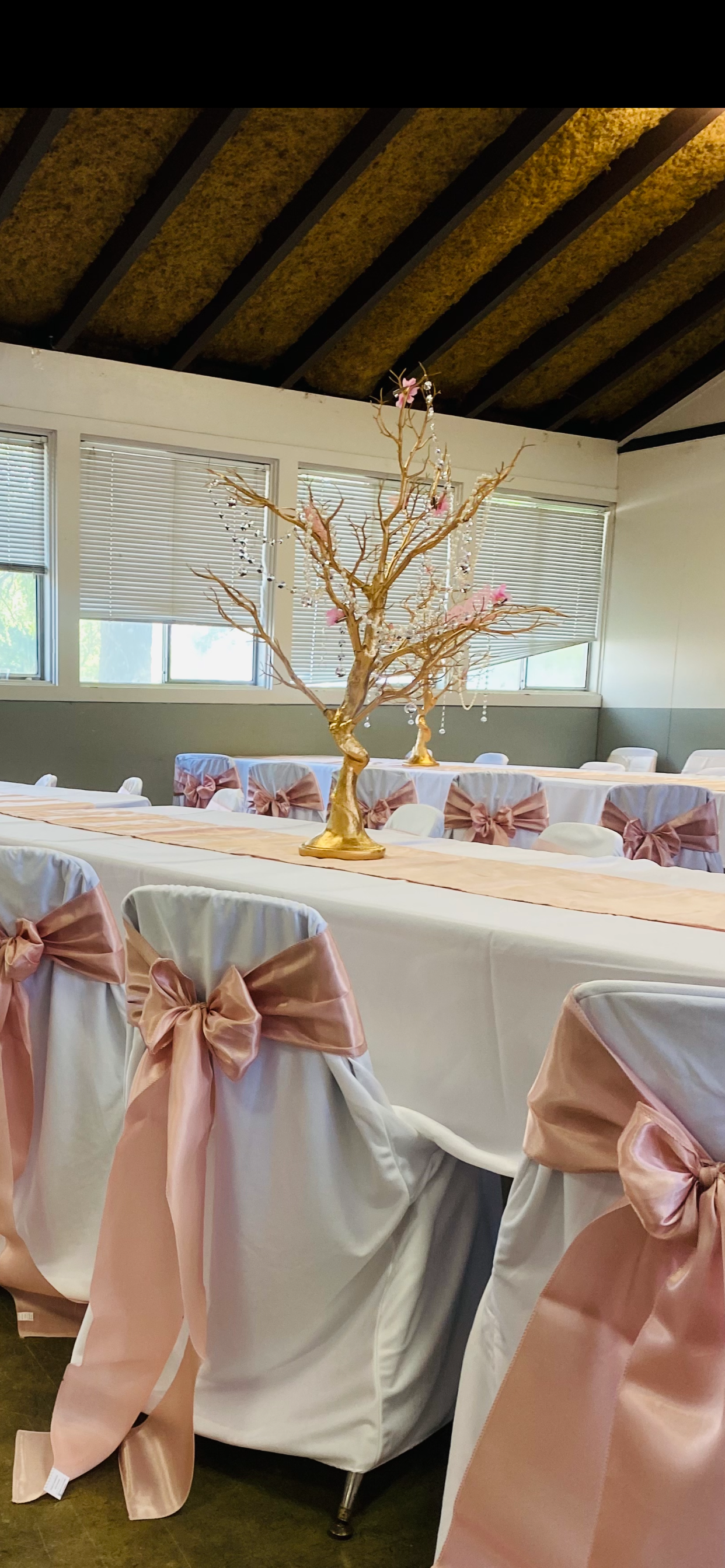 Manzanita tree centerpieces 