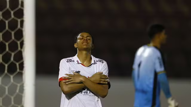 Ryan Francisco autor dos gols do São Paulo (foto/ Thiago Calil)