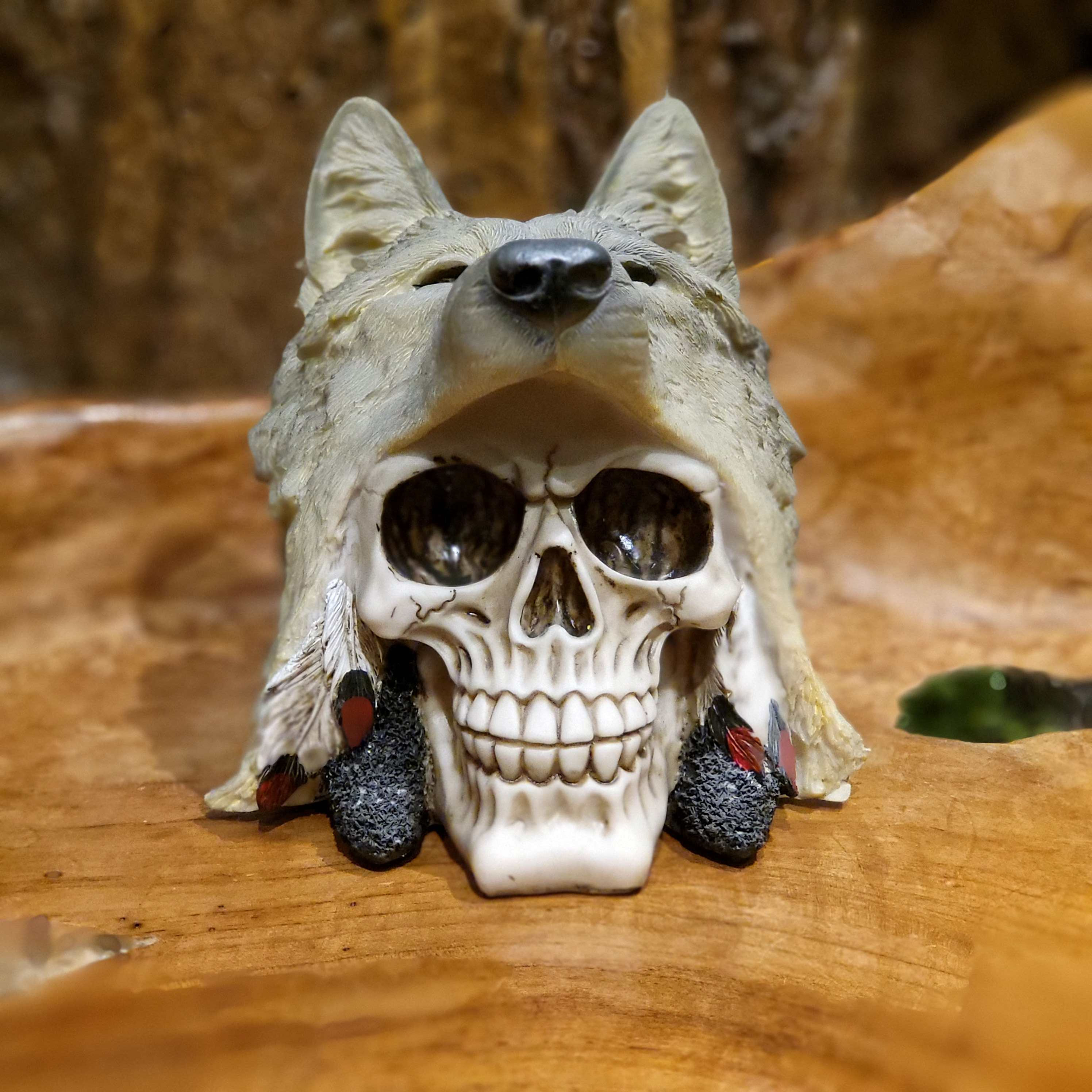 Wolf spirit skull schedel Native fantasy shop chimera fantasie winkel
