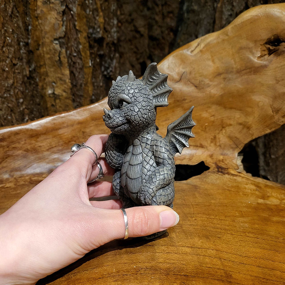 Thumbnail: small boris dragon silly fantasy figurines drakenbeeldje grumpy mopperig