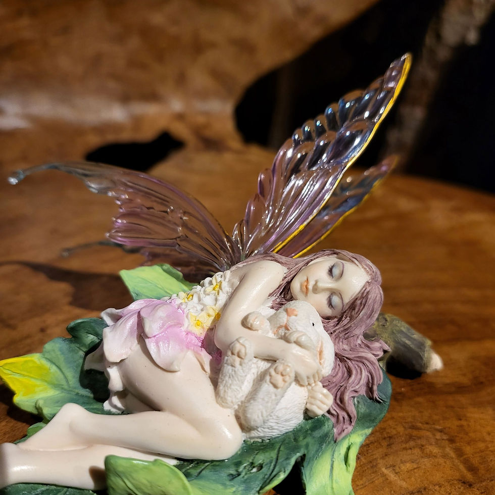 Thumbnail: Sleeping Fairy Snoozing Leaf Bunny Rabbit Cuddly Cute Whimsical Magical Fantasy Figurine Fee Konijn Knuffelig Schattig