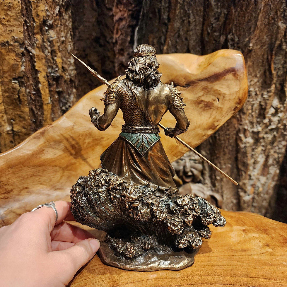 poseidon god of sea thunder ariel father statue mythology mythologie beeld brons