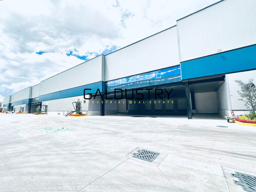BODEGA EN RENTA EN LERMA DE 2,662 m2 desde $142 x m2, 3 andenes equipados.