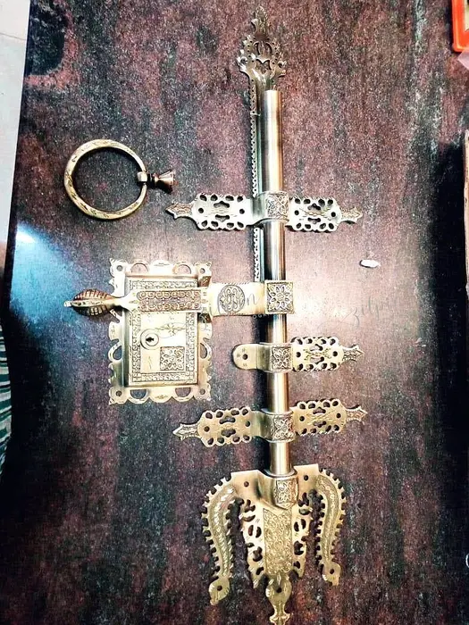 Manichitrathazhu: Traditional Kerala Antique Brass Lock Showcasing Kerala Heritage and Culture