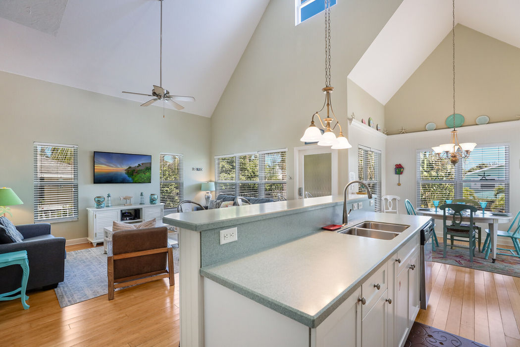 Kitchen and living room combo