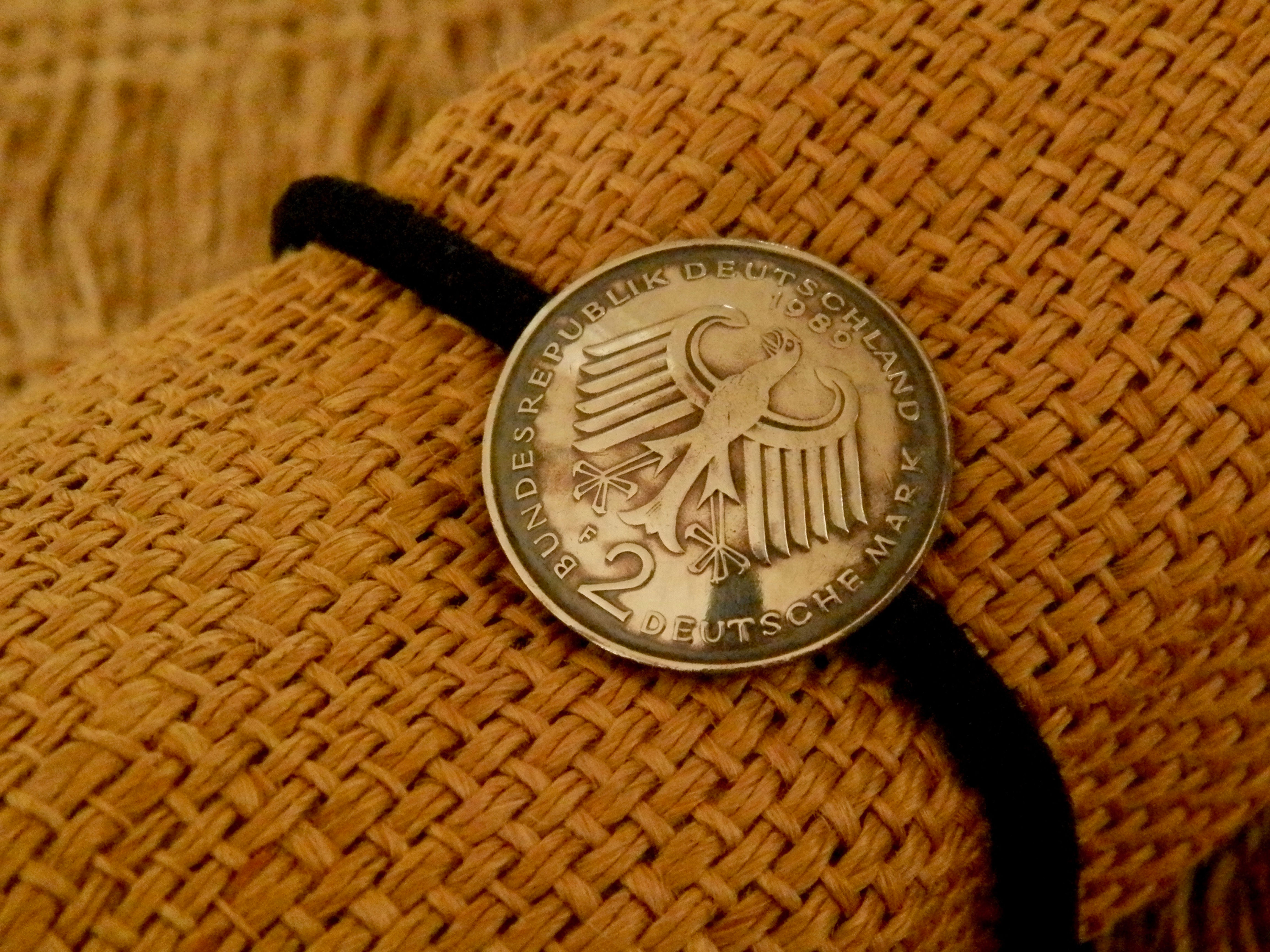 ＃H69　Deutsche（旧西独）coinHair Elastic