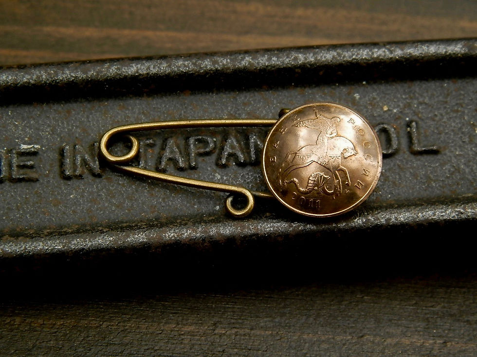 サムネイル： ＃B55  Russia Coin Brooch