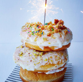 donut cake