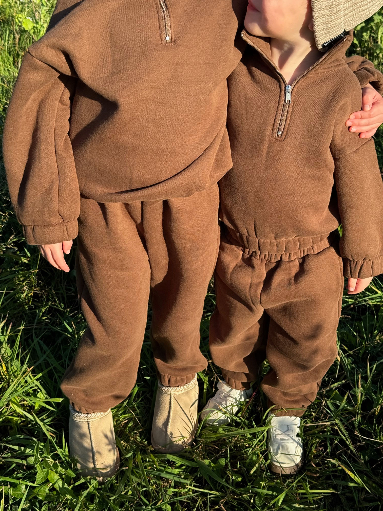 AVERY Fleece Lined Tracksuit in Chocolate