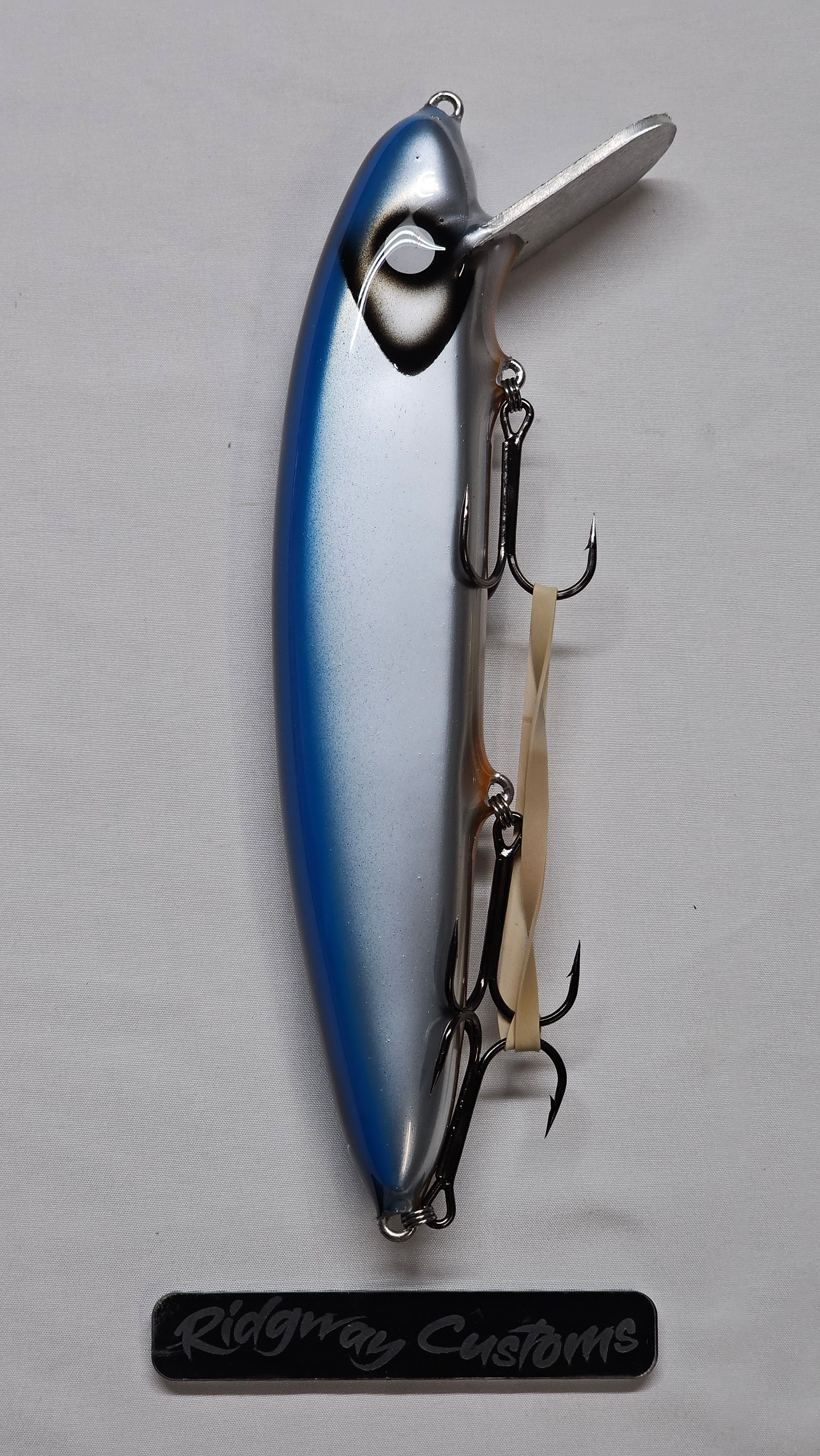 9 inch Blue Eye