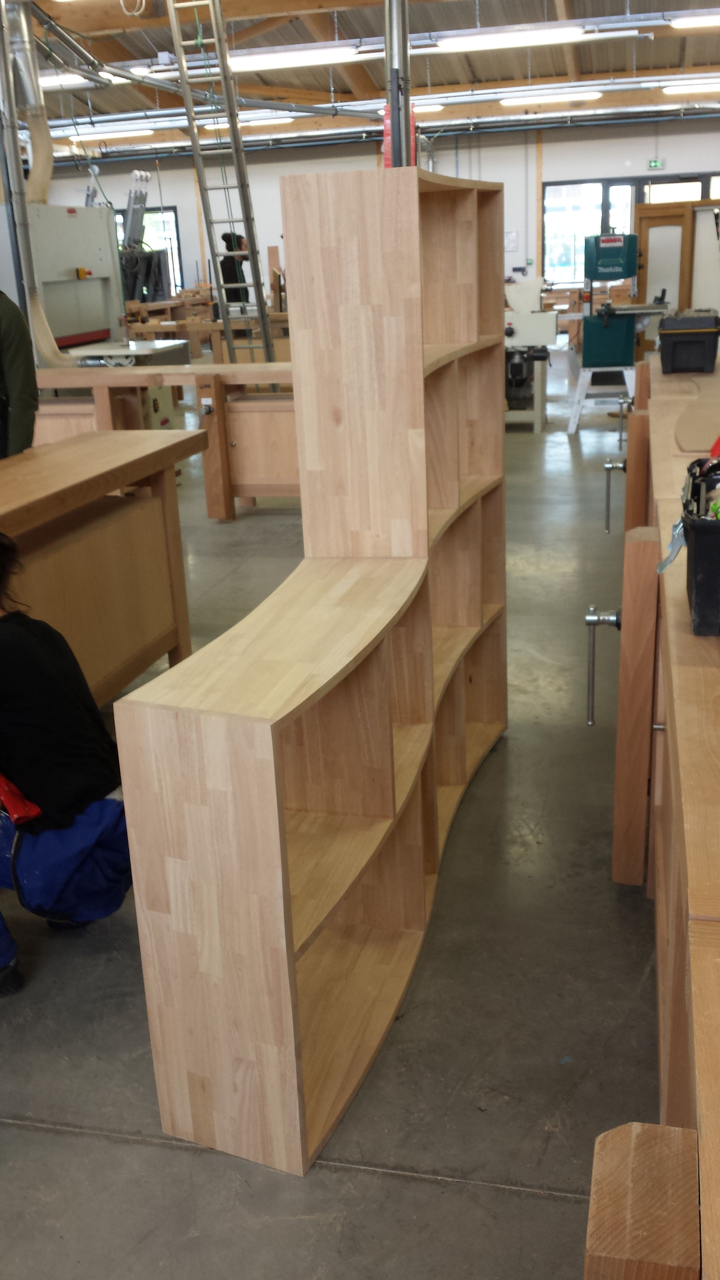 Bibliothèque en hévéa