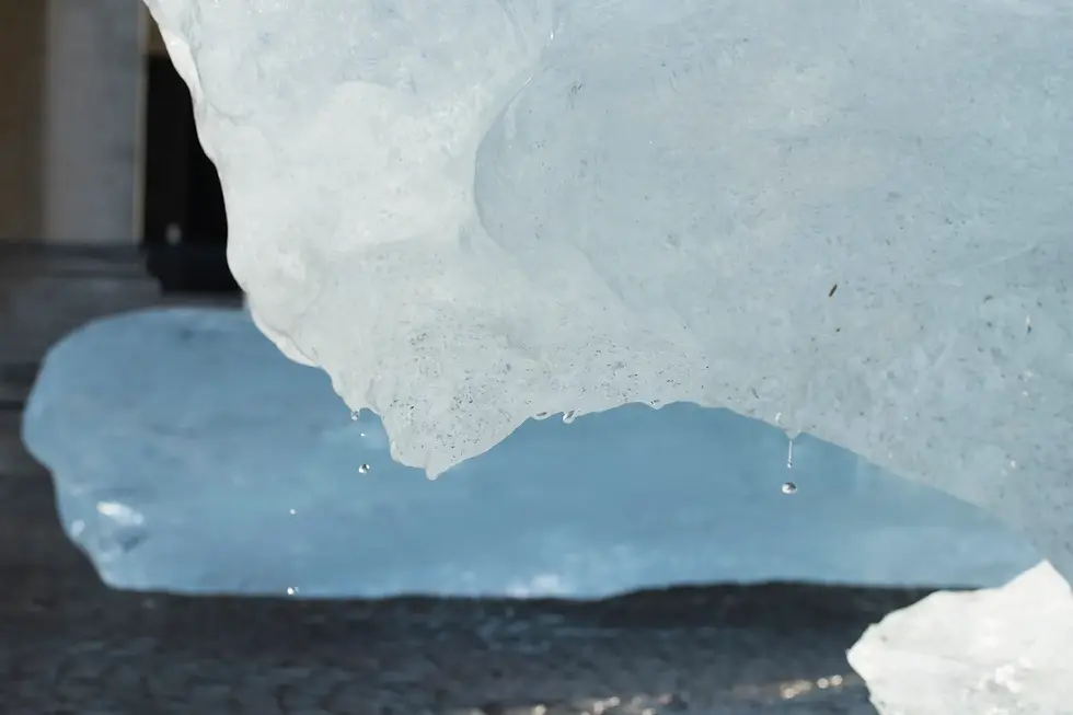 Ice Watch, 2014 Place du Pantheon, Paris, © Photo: Martin Argyroglo