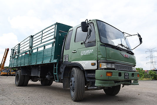 lorries-4.jpg