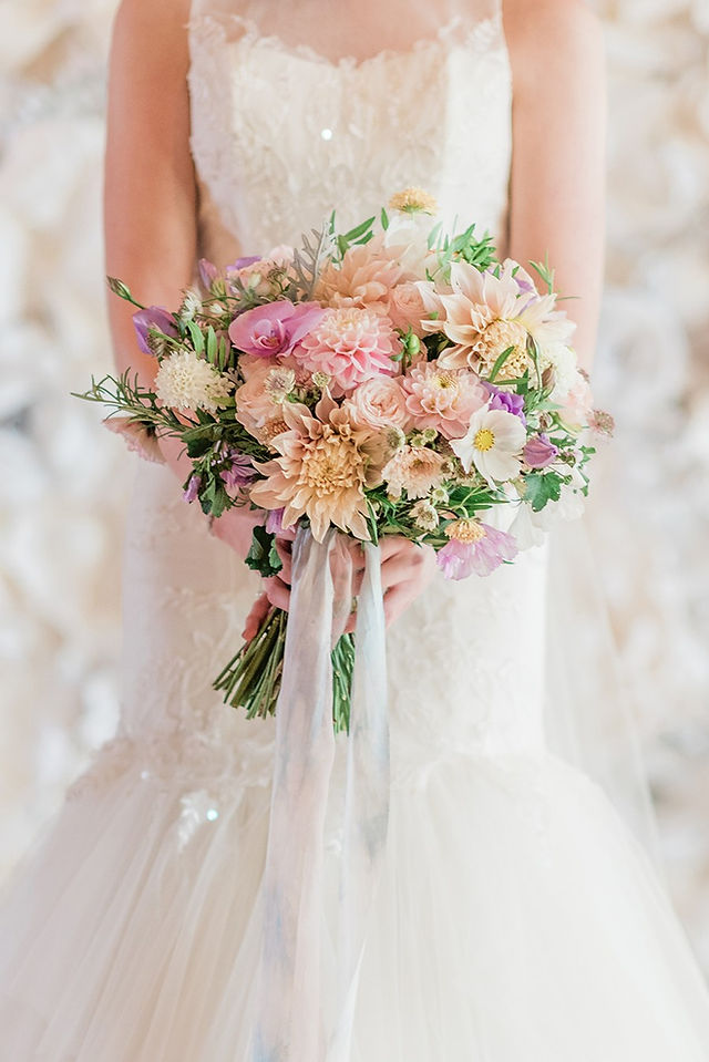 Pastel-wedding-bouquet