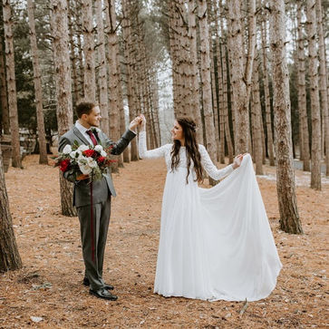 Real Wedding: Hannah and Hayden