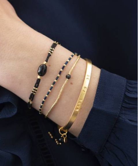 Thumbnail: Pure Black Onyx Gold Bracelet
