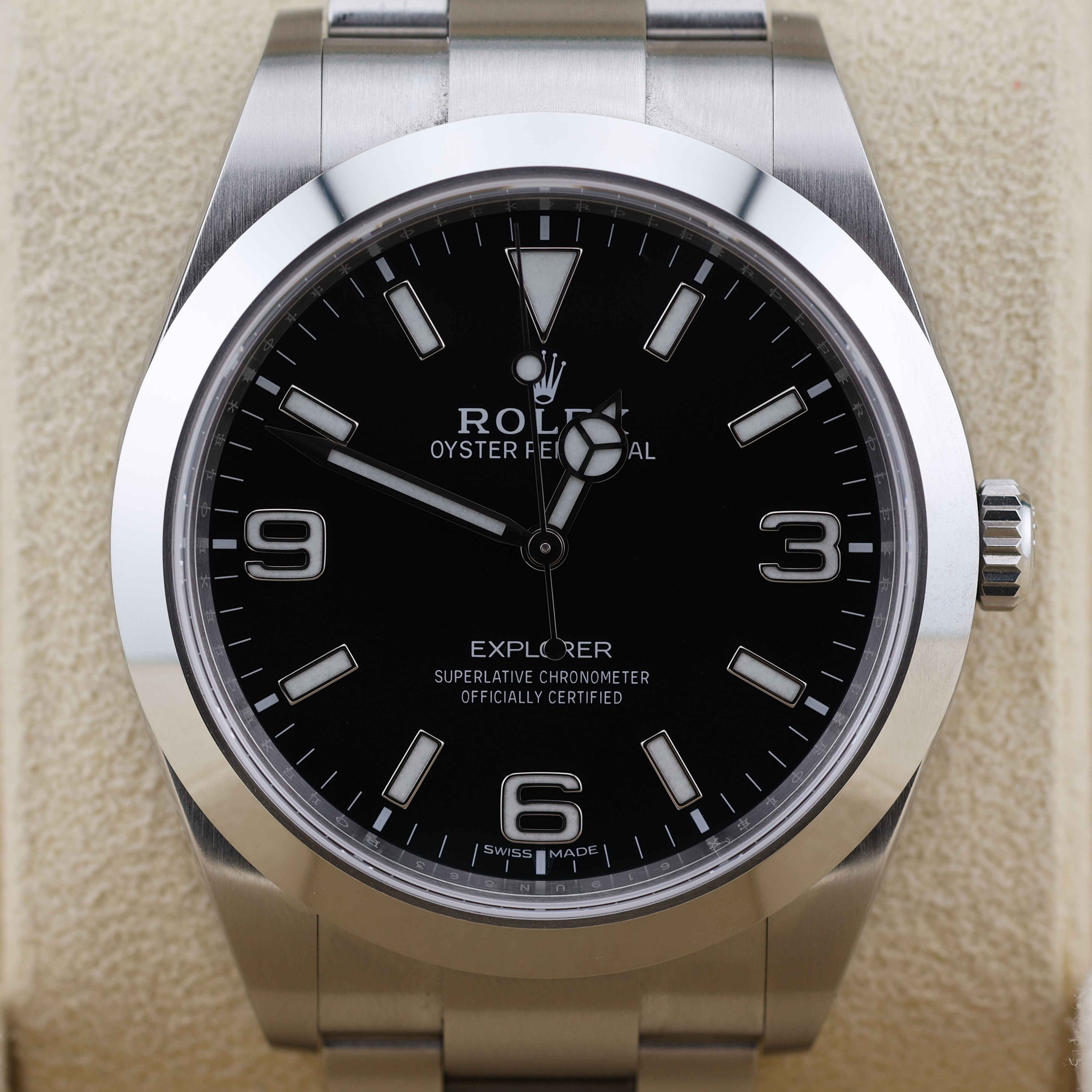 Rolex Explorer 214270