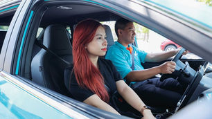 Cuộc Đua "Xanh Hóa" Ngành Taxi Việt Nam