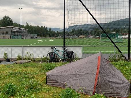 16 août - Étape 32: Finalement, ne serais je pas plutôt fait pour rouler sous la pluie?