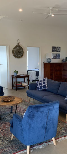 Omaroo Cottage Lounge Dining Room