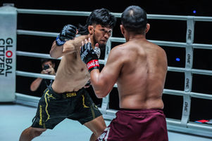 Adiwang, nagpamalas ng bangis kontra Saputra via TKO