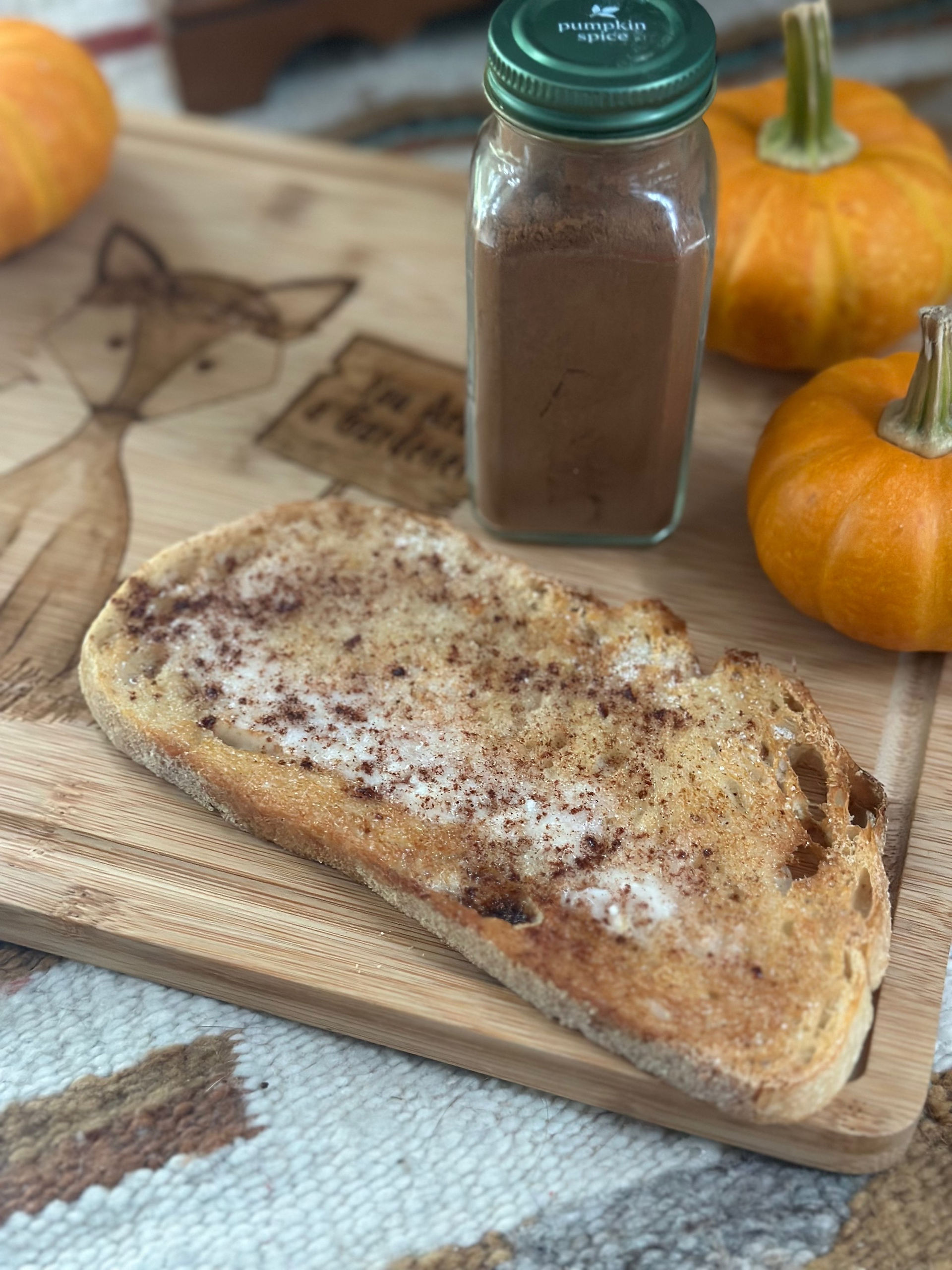 sugar and pumpkin spice toast for kids fall treat