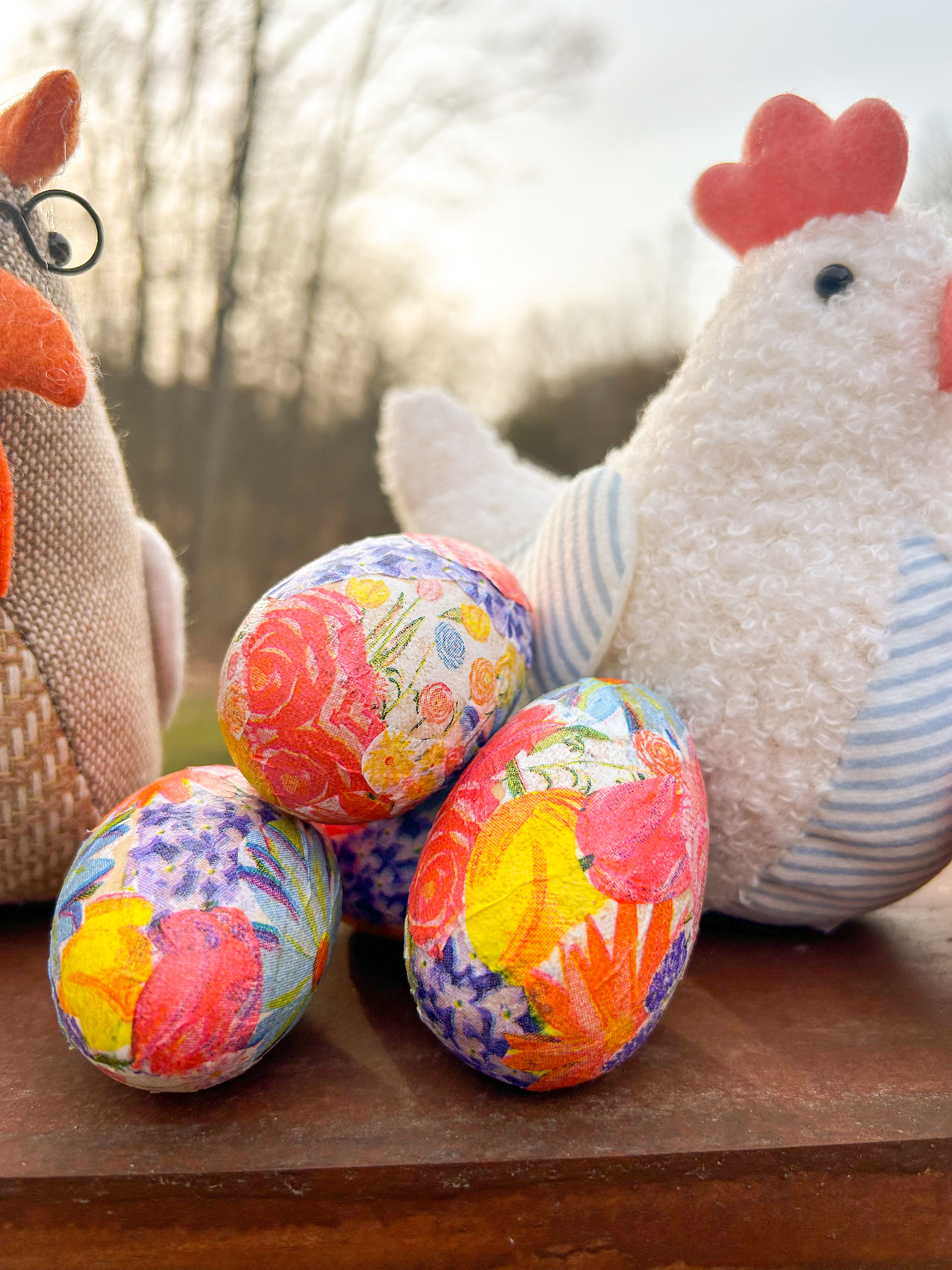decopage easter eggs