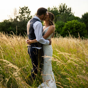 O R L A  &  L LO Y D