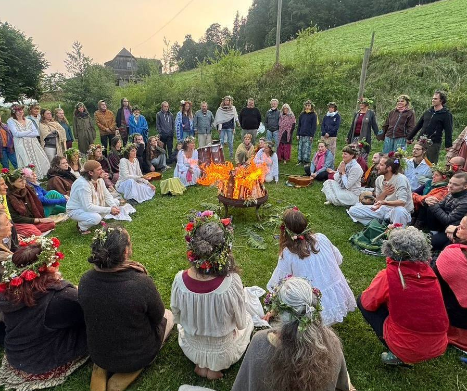 SUMMER COMMUNiTY SiNG CELEBRATiON