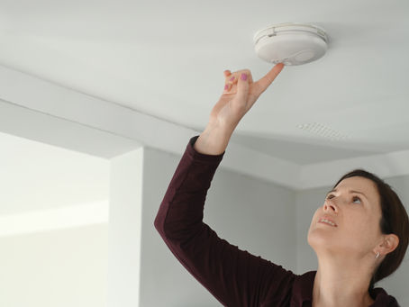 Safety First: A Guide to Checking Smoke Detector and Carbon Monoxide Batteries at 300 Optimist Park Apartments, Charlotte, NC