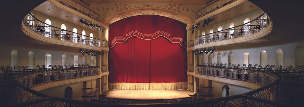 Panorâmica Palco e Camarotes_Foto de Flávio Wild.jpg