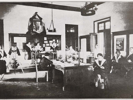 Sección de Administración, oficina de identificación