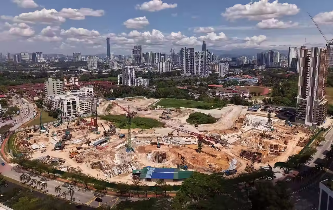 Aman Madani Permaisuri Cheras affordable Rumawip RM300K with construction