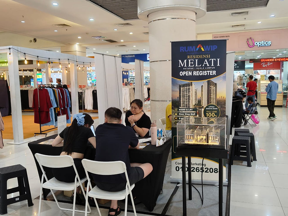 Our consultant assisting buyers with eligibility checking and document preparation.
