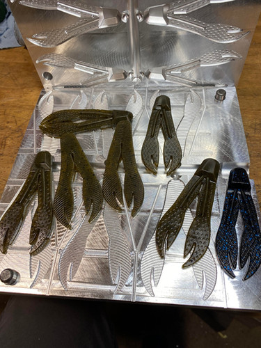 3.25" trailer with claw detail mold -6 Cavities mold by Kearbydm