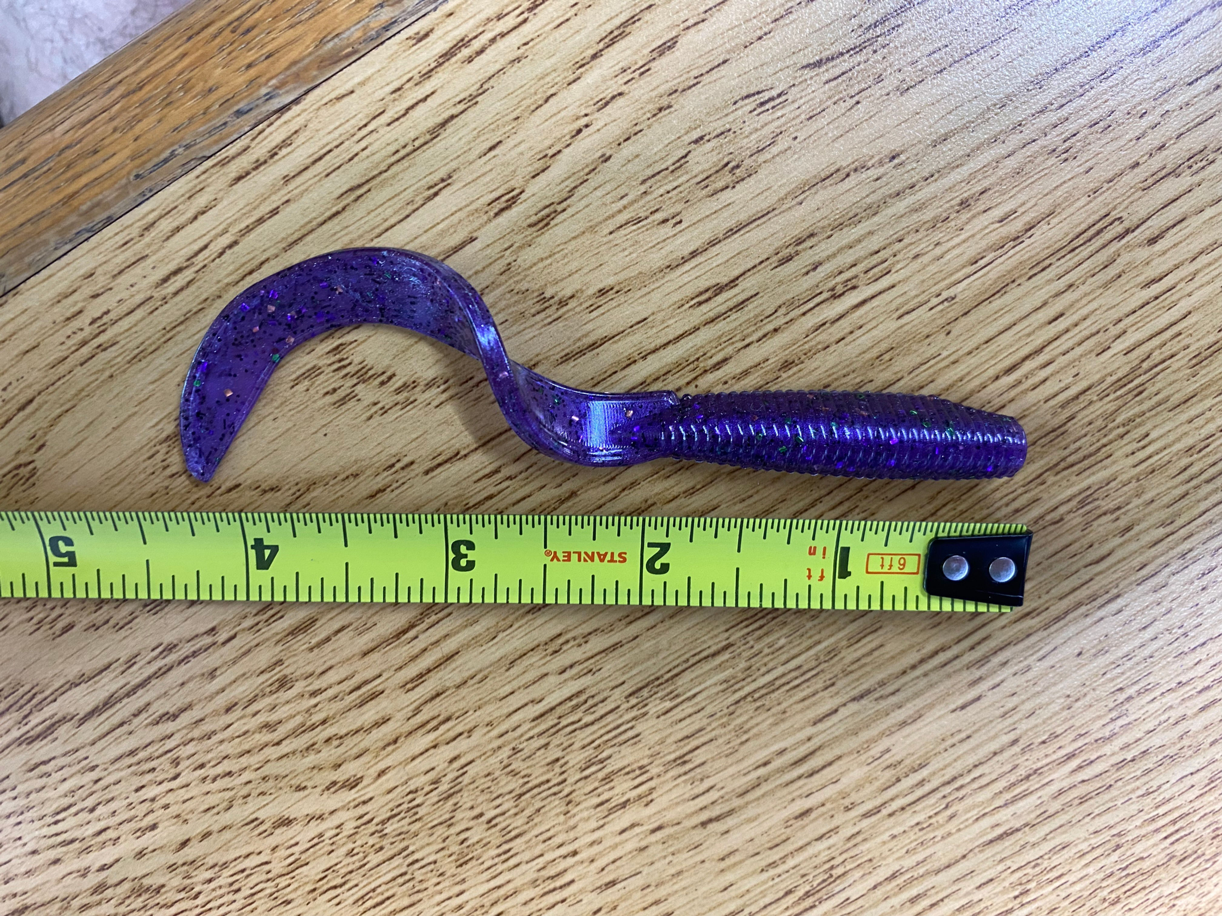 4.25" Grub/spinner bait trailer